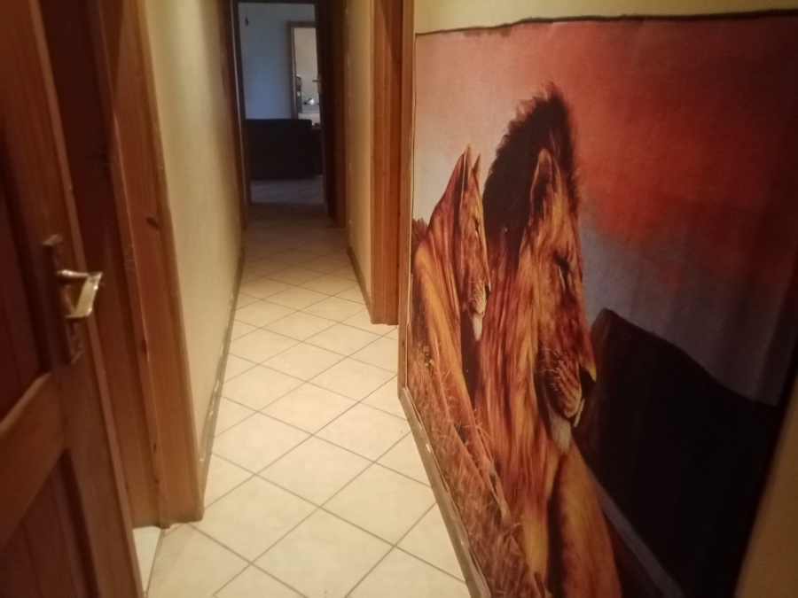 3 Bedroom Property for Sale in Petrusburg Free State